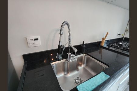 Apartamento para alugar com 42m², 2 quartos e sem vaga Apartamento para alugar com 42m², 2 quartos e sem vagaCozinha e Área de Serviço