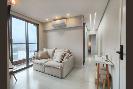 Sala de apartamento para alugar com 2 quartos, 42m² em Santo Cristo, Rio de Janeiro