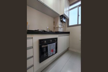 Apartamento para alugar com 42m², 2 quartos e sem vaga Apartamento para alugar com 42m², 2 quartos e sem vagaCozinha e Área de Serviço