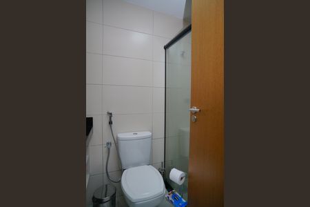 Apartamento à venda com 98m², 2 quartos e 1 vaga Apartamento à venda com 98m², 2 quartos e 1 vagaBanheiro Social