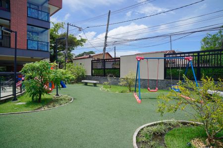 Apartamento à venda com 98m², 2 quartos e 1 vaga Apartamento à venda com 98m², 2 quartos e 1 vagaÁrea comum