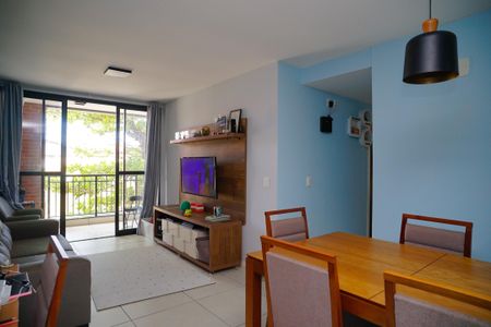 Sala de apartamento à venda com 2 quartos, 98m² em Piratininga, Niterói