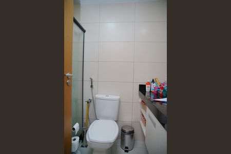 Apartamento à venda com 98m², 2 quartos e 1 vaga Apartamento à venda com 98m², 2 quartos e 1 vagaBanheiro do Quarto 2