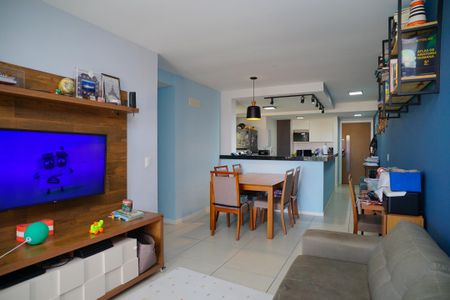 Sala  de apartamento à venda com 2 quartos, 98m² em Piratininga, Niterói