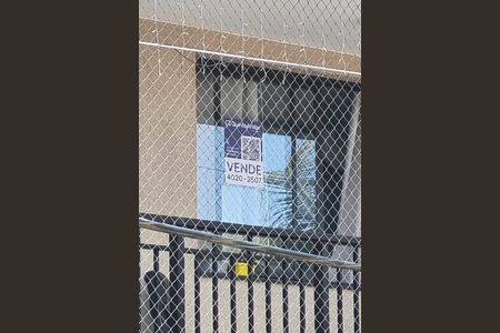 Apartamento à venda com 98m², 2 quartos e 1 vaga Apartamento à venda com 98m², 2 quartos e 1 vagaPlaca