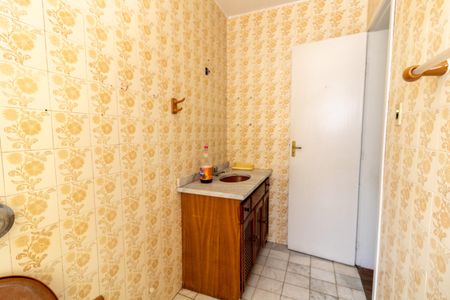 Apartamento para alugar com 52m², 2 quartos e sem vagaBanheiro