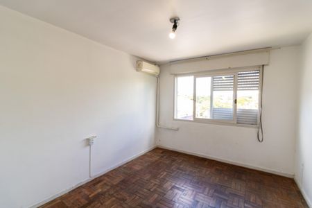 Quarto 1 de apartamento para alugar com 2 quartos, 52m² em Glória, Porto Alegre