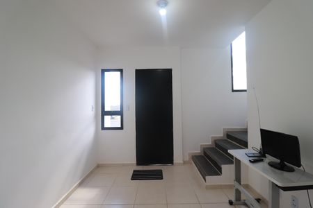 Sala de apartamento para alugar com 2 quartos, 54m² em Parque Residencial Candido Portinari, Ribeirão Preto