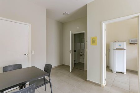 Apartamento para alugar com 38m², 2 quartos e 1 vaga Apartamento para alugar com 38m², 2 quartos e 1 vagaÁrea comum - Salão de festas