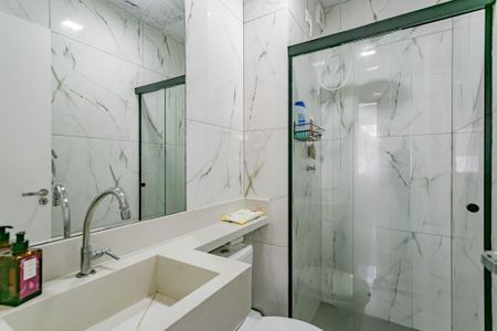 Apartamento para alugar com 38m², 2 quartos e 1 vaga Apartamento para alugar com 38m², 2 quartos e 1 vagaBanheiro