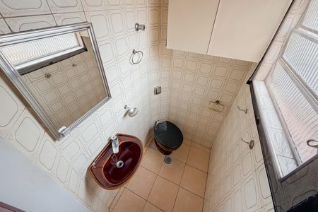 Casa à venda com 70m², 2 quartos e sem vaga Casa à venda com 70m², 2 quartos e sem vagaBanheiro do Quarto 2