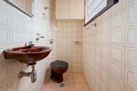 Casa à venda com 70m², 2 quartos e sem vaga Casa à venda com 70m², 2 quartos e sem vagaBanheiro do Quarto 2