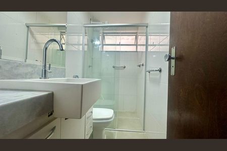 Apartamento à venda com 85m², 3 quartos e 1 vaga Apartamento à venda com 85m², 3 quartos e 1 vagaBanheiro