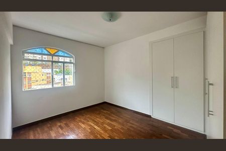 Apartamento à venda com 85m², 3 quartos e 1 vaga Apartamento à venda com 85m², 3 quartos e 1 vagaQuarto