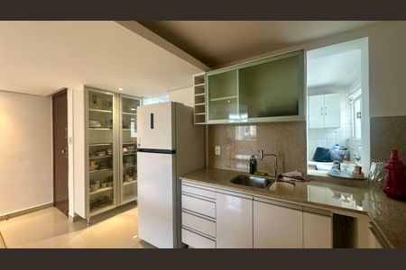 Apartamento à venda com 85m², 3 quartos e 1 vaga Apartamento à venda com 85m², 3 quartos e 1 vagaCozinha