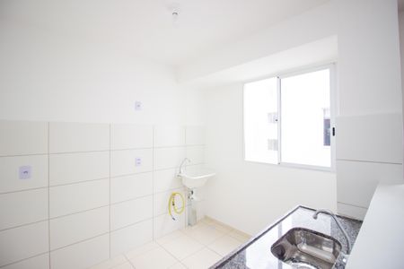 Apartamento para alugar com 42m², 2 quartos e 1 vaga Apartamento para alugar com 42m², 2 quartos e 1 vagaCozinha e Área de Serviço