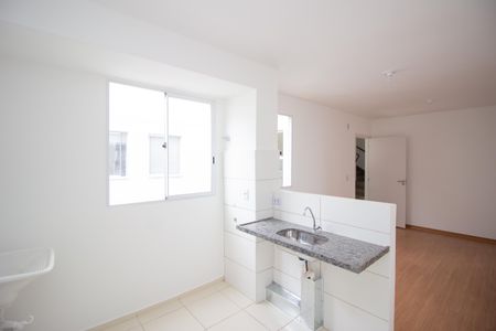 Apartamento para alugar com 42m², 2 quartos e 1 vaga Apartamento para alugar com 42m², 2 quartos e 1 vagaCozinha e Área de Serviço