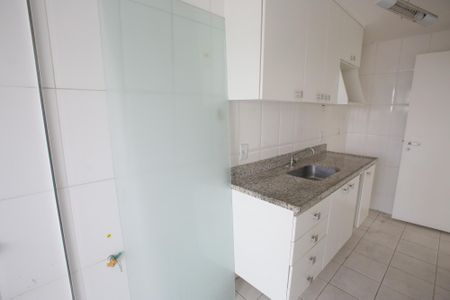 Apartamento para alugar com 70m², 2 quartos e 1 vagaCozinha