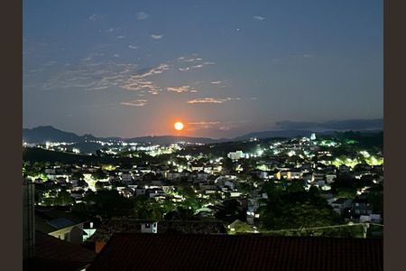 Casa de condomínio à venda com 1054m², 5 quartos e 6 vagasFoto 02