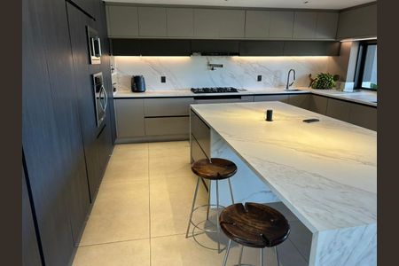 Casa de condomínio à venda com 1054m², 5 quartos e 6 vagasFoto 38
