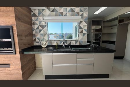 Apartamento à venda com 100m², 2 quartos e 1 vagaCobertura - Cozinha