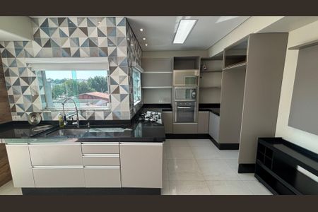 Apartamento à venda com 100m², 2 quartos e 1 vagaCobertura - Cozinha