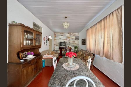 Casa à venda com 301m², 3 quartos e 2 vagasSala 2