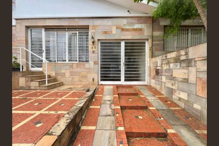 Casa à venda com 301m², 3 quartos e 2 vagasGaragem