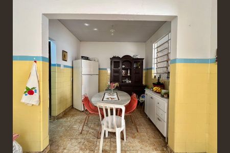 Cozinha de casa à venda com 3 quartos, 301m² em Cambuí, Campinas