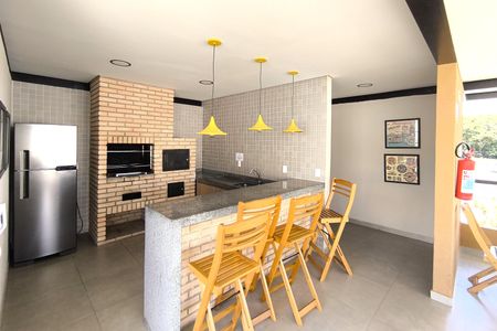 Apartamento para alugar com 64m², 2 quartos e 1 vagaÁrea comum - Churrasqueira