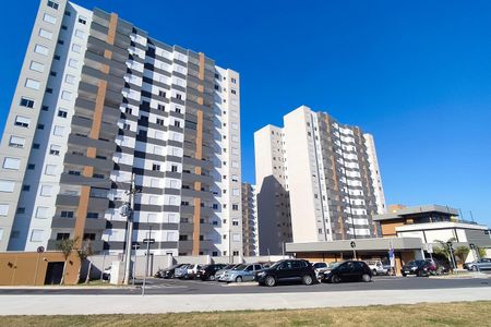 Apartamento para alugar com 64m², 2 quartos e 1 vagaFachada