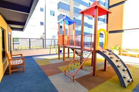 Apartamento para alugar com 64m², 2 quartos e 1 vagaÁrea comum - Playground