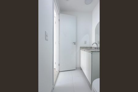 Apartamento para alugar com 64m², 2 quartos e 1 vaga Apartamento para alugar com 64m², 2 quartos e 1 vagaBanheiro da Suíte