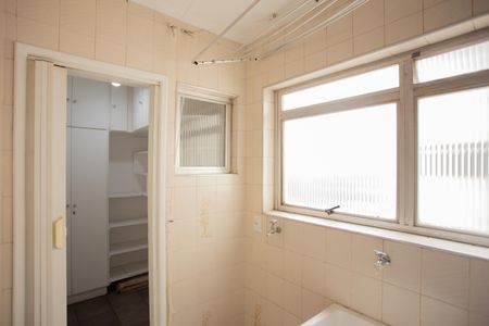 Apartamento à venda com 152m², 3 quartos e 2 vagasÁREA DE SERVIÇO