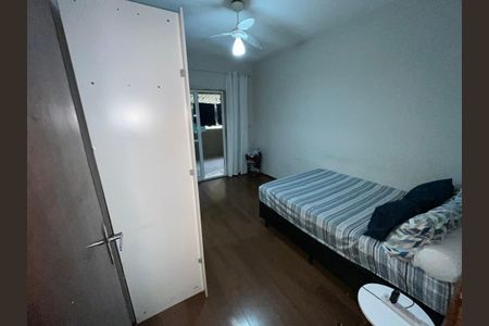 Casa à venda com 130m², 2 quartos e 2 vagasBanheiro 3