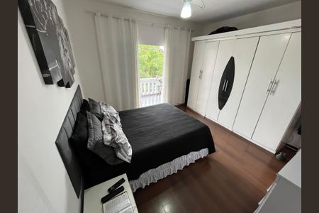 Casa à venda com 130m², 2 quartos e 2 vagasSuite 