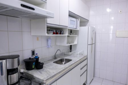 Apartamento para alugar com 60m², 2 quartos e 1 vagaCozinha - Armários