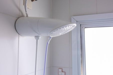 Apartamento para alugar com 60m², 2 quartos e 1 vagaChuveiro