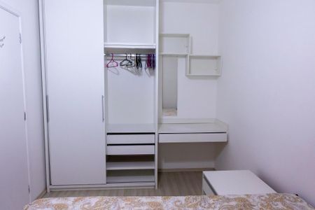 Apartamento para alugar com 60m², 2 quartos e 1 vagaQuarto 2 - Armários
