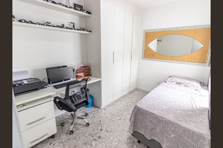Apartamento à venda com 92m², 2 quartos e 2 vagasQuarto