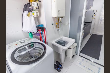 Apartamento à venda com 92m², 2 quartos e 2 vagasÁrea de Serviço