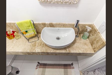 Apartamento à venda com 92m², 2 quartos e 2 vagasLavabo