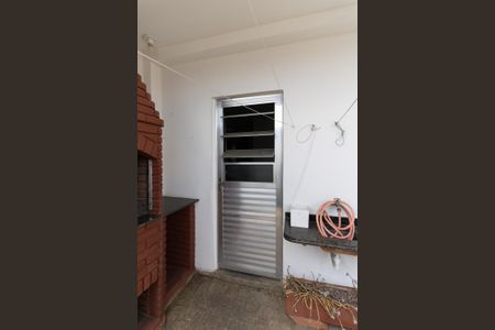 Casa à venda com 190m², 4 quartos e 6 vagasÁrea de Serviço da Casa 2