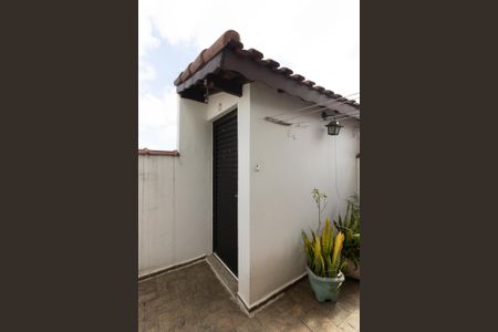 Casa à venda com 190m², 4 quartos e 6 vagasAcesso para a Casa 2