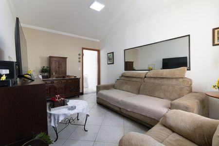 Sala de casa à venda com 4 quartos, 190m² em São João Climaco, São Paulo