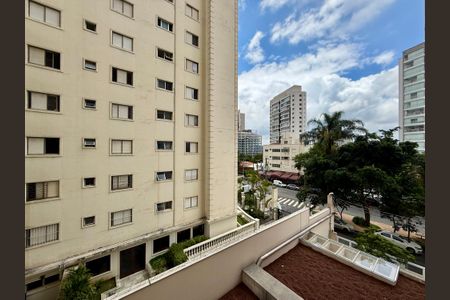Apartamento para alugar com 47m², 1 quarto e 1 vagaVista 
