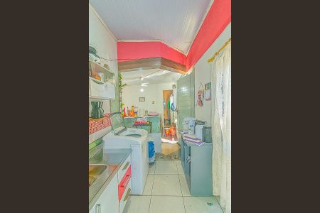 Casa à venda com 335m², 2 quartos e 1 vagaCozinha e Área de Serviço