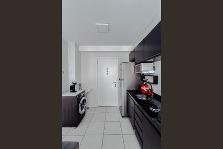 Apartamento à venda com 34m², 2 quartos e sem vaga Apartamento à venda com 34m², 2 quartos e sem vagaCozinha e Área de Serviço