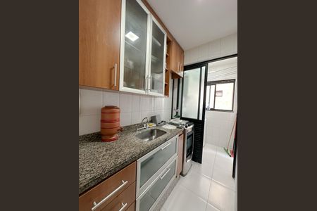 Apartamento à venda com 64m², 2 quartos e 1 vagaCozinha