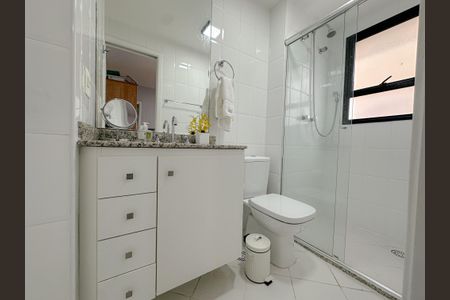 Apartamento à venda com 64m², 2 quartos e 1 vagaBanheiro
